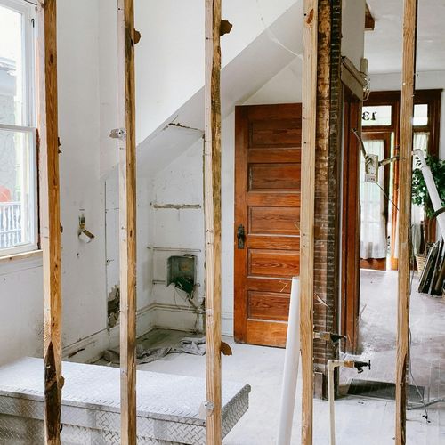 Is a Fixer-Upper Worth It? Here are the Risks and Rewards