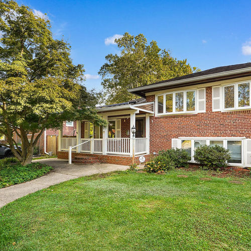 Just Listed Exclusively by The Slavis Group