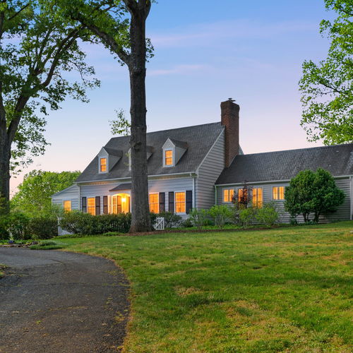 Just Listed Exclusively by The Slavis Group