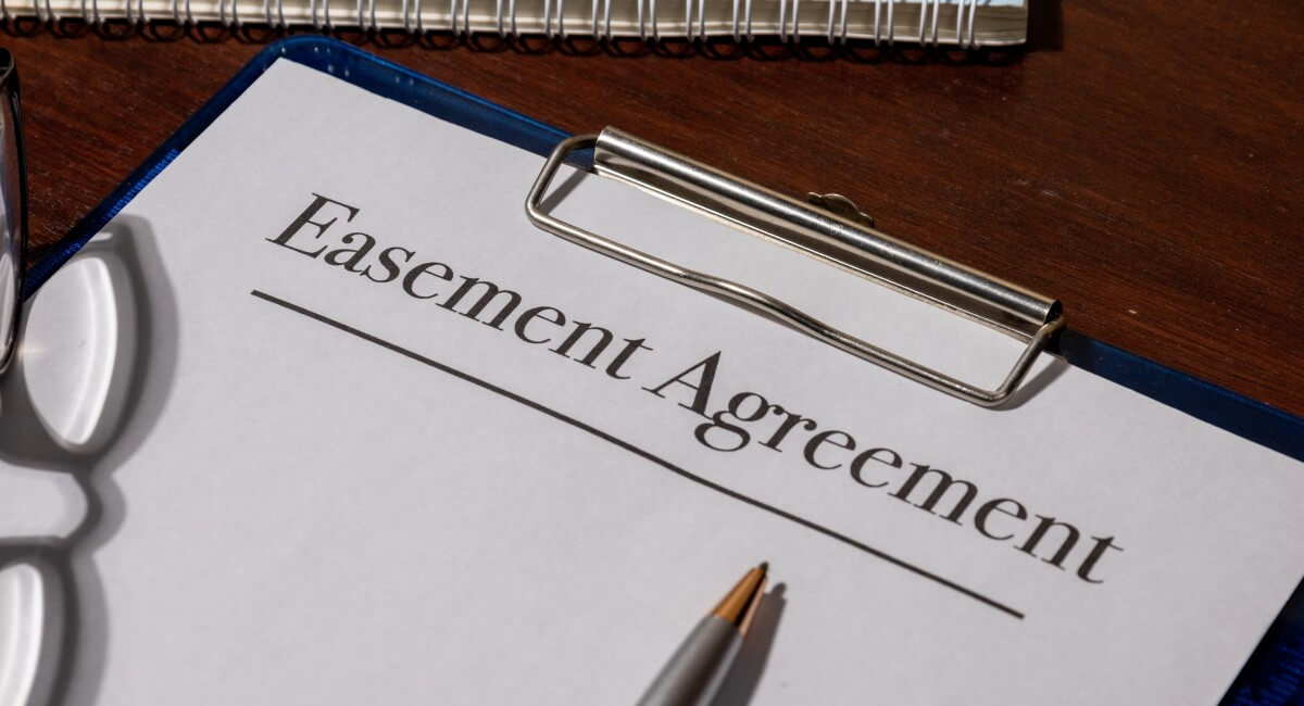 What Are Easements in Real Estate? A Home Buyer’s Guide To Property Access Rights
