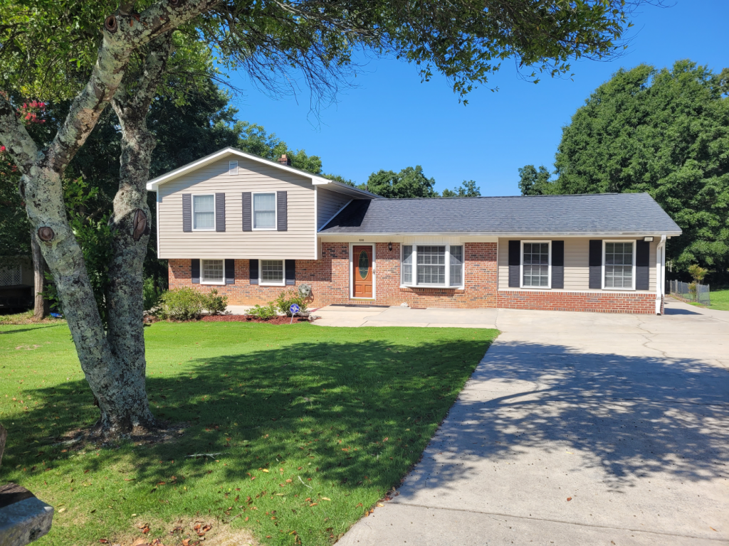 1008 Royal Summit Drive Naylor & Naylor Real Estate