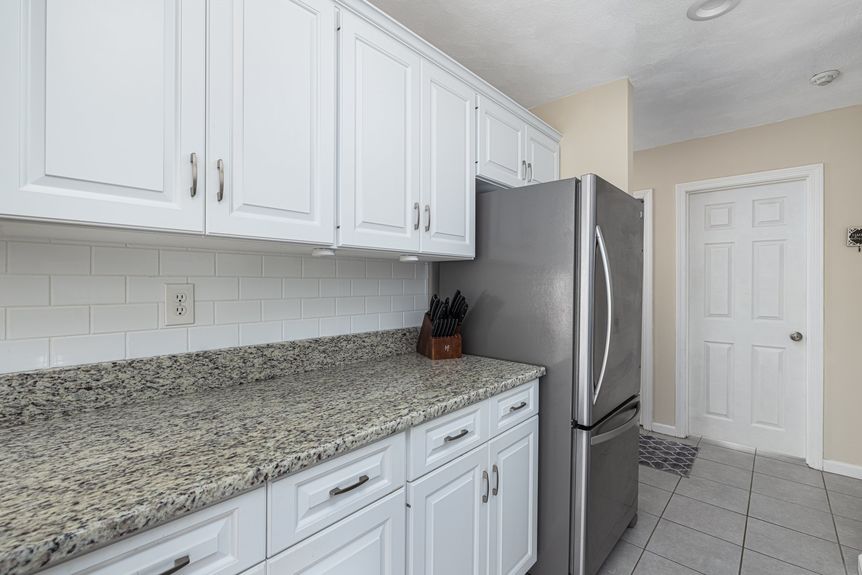 12-web-or-mls-68-n-washington-st