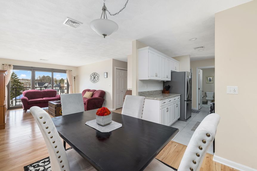 9-web-or-mls-68-n-washington-st