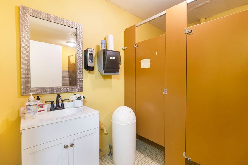 10-web-or-mls-69-exchange-st