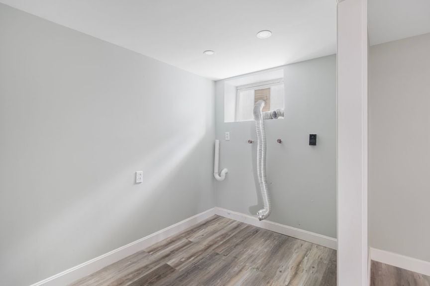 APG for 49 Harcourt of Alexander Parmenidez, REALTOR® with Alex Parmenidez Group at Coldwell Banker Realty, serving the Providence RI real estate market (11)