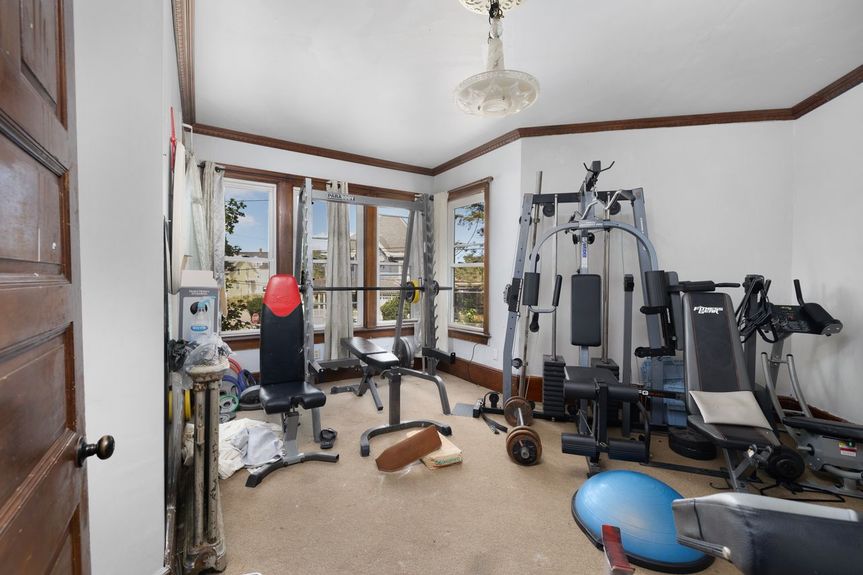 311-elm-street-woonsocket-ri-bedroom-alexander-parmenidez-realtor-coldwell-banker-realty