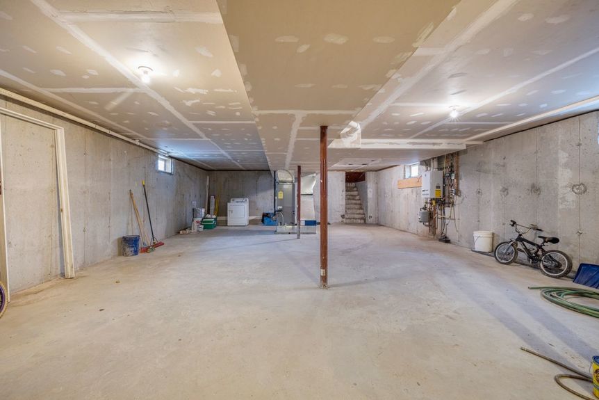 355-Manton-Ave-Providence-RI-Basement-Photo-by-Alex-Parmenidez-Coldwell-Banker-Realty-2