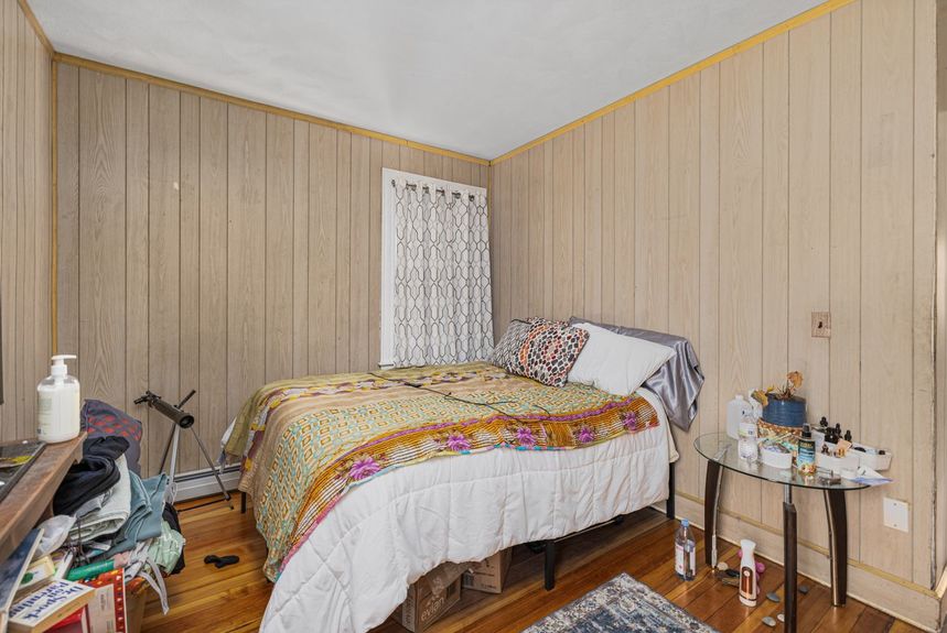 54-randall-st-cranston-ri-Bedroom-6-Photo-by-Alexander-Parmenidez-Coldwell-Banker-Realty