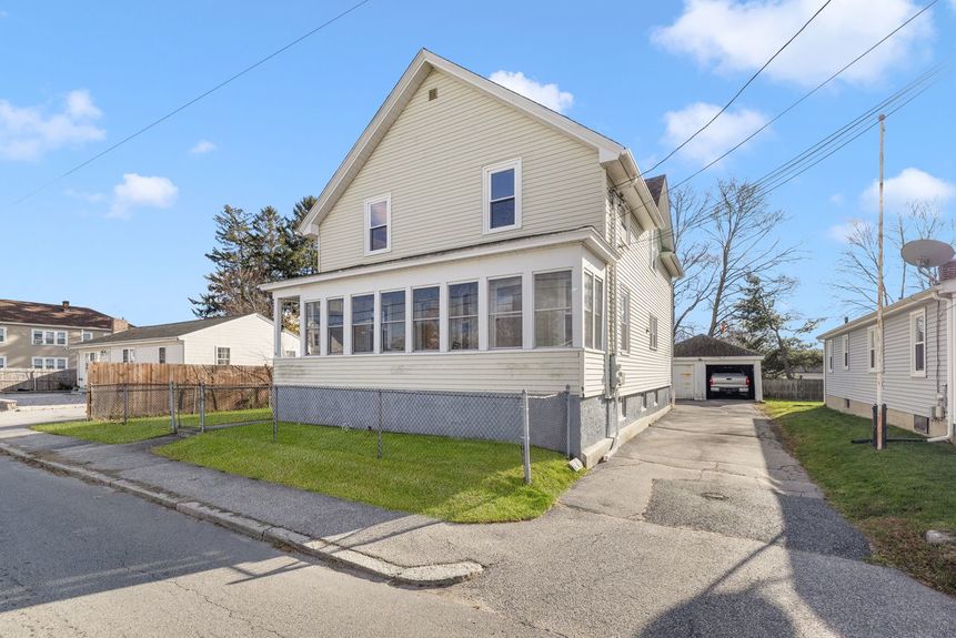 54-randall-st-cranston-ri-Front-Exterior-36-Photo-by-Alexander-Parmenidez-Coldwell-Banker-Realty