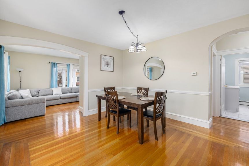 58-Chandler-Ave-Pawtucket-Exterior-AlexParmenidez (10)