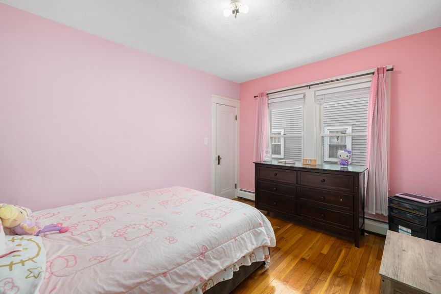 58-Chandler-Ave-Pawtucket-Exterior-AlexParmenidez (20)