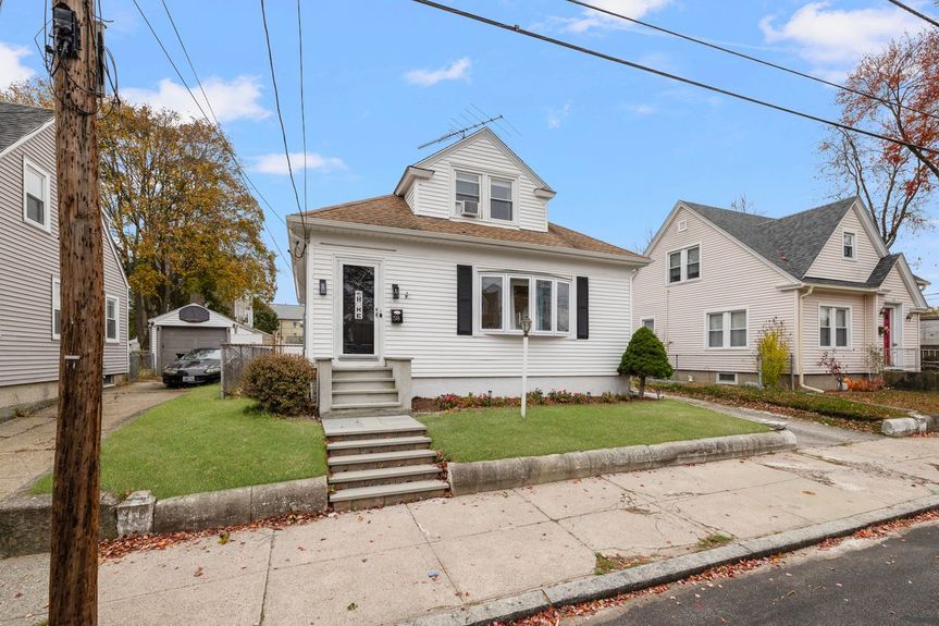 58-Chandler-Ave-Pawtucket-Exterior-AlexParmenidez (3)