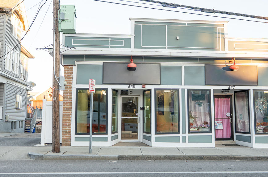 539-Broad-St-Central-Falls-RI-Front-Exterior-012-Photo-by-Alexander-Parmenidez-Coldwell-Banker-Realty