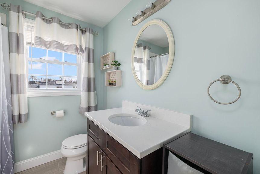 227-Marshall-Ave-Cumberland-RI-02864-Bt-Bathroom-25-Photo-by-Alexander-Parmenidez-Coldwell-Banker-Realty