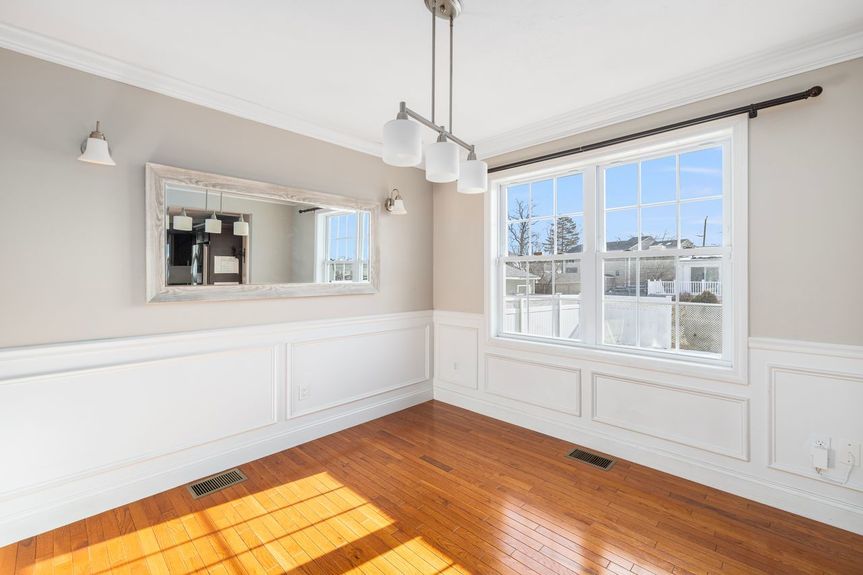 227-Marshall-Ave-Cumberland-RI-02864-Dr-Dining-room-9-Photo-by-Alexander-Parmenidez-Coldwell-Banker-Realty