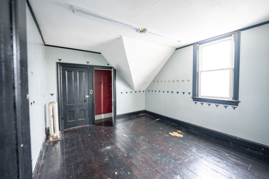 23-Spring-St-Pawtucket-RI-02860-Bedroom-21-Photo-by-Alexander-Parmenidez-Coldwell-Banker-Realty