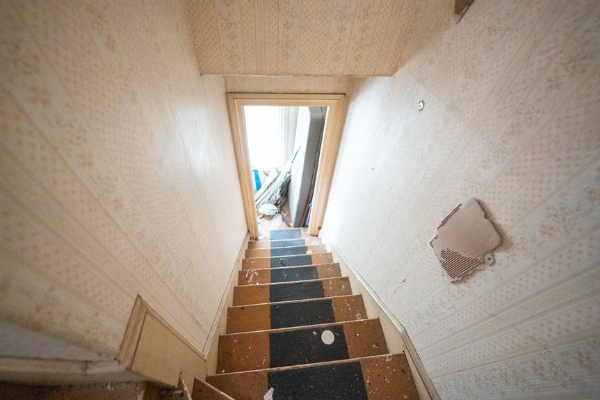 23-Spring-St-Pawtucket-RI-02860-Hallway-28-Photo-by-Alexander-Parmenidez-Coldwell-Banker-Realty