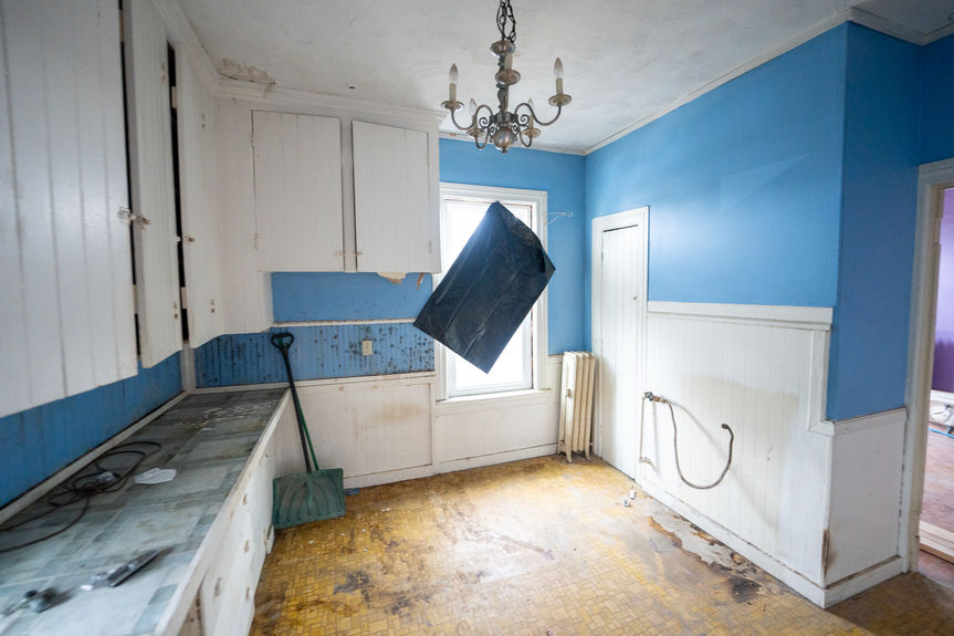 23-Spring-St-Pawtucket-RI-02860-Kitchen-13-Photo-by-Alexander-Parmenidez-Coldwell-Banker-Realty