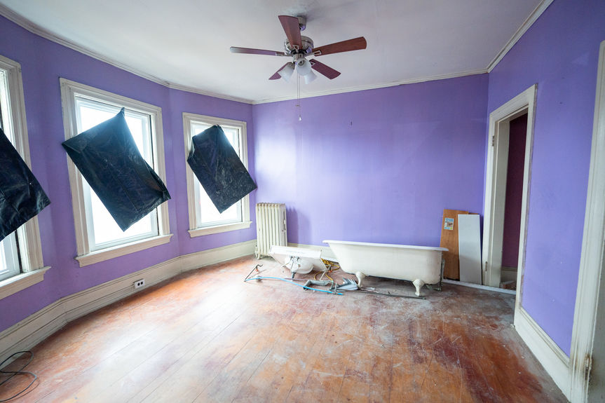 23-Spring-St-Pawtucket-RI-02860-Living-room-14-Photo-by-Alexander-Parmenidez-Coldwell-Banker-Realty