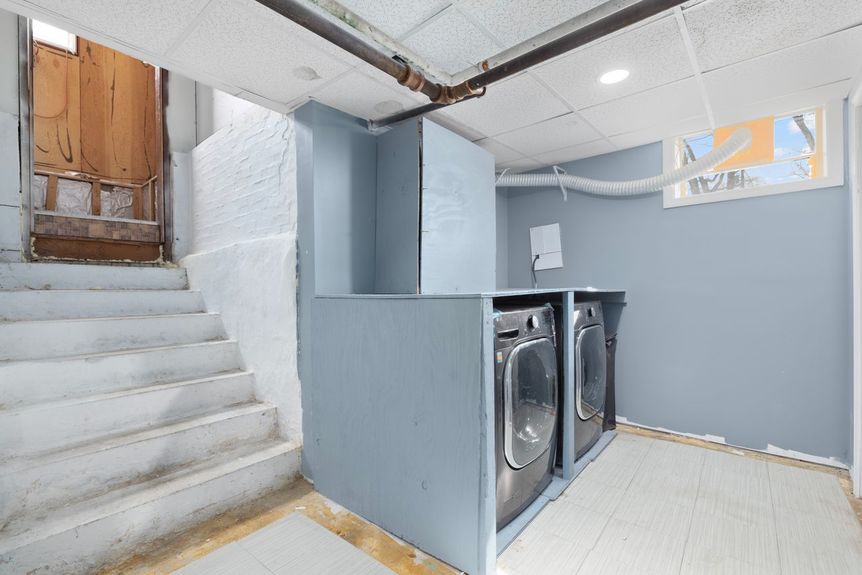 185-Pulaski-Street-West-Warwick-RI-02893-Basement-0021-Photo-by-Alexander-Parmenidez-Coldwell-Banker-Realty