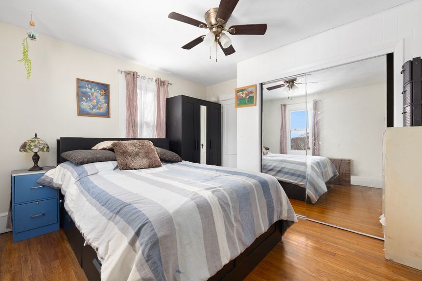 185-Pulaski-Street-West-Warwick-RI-02893-Bedroom-0023-Photo-by-Alexander-Parmenidez-Coldwell-Banker-Realty