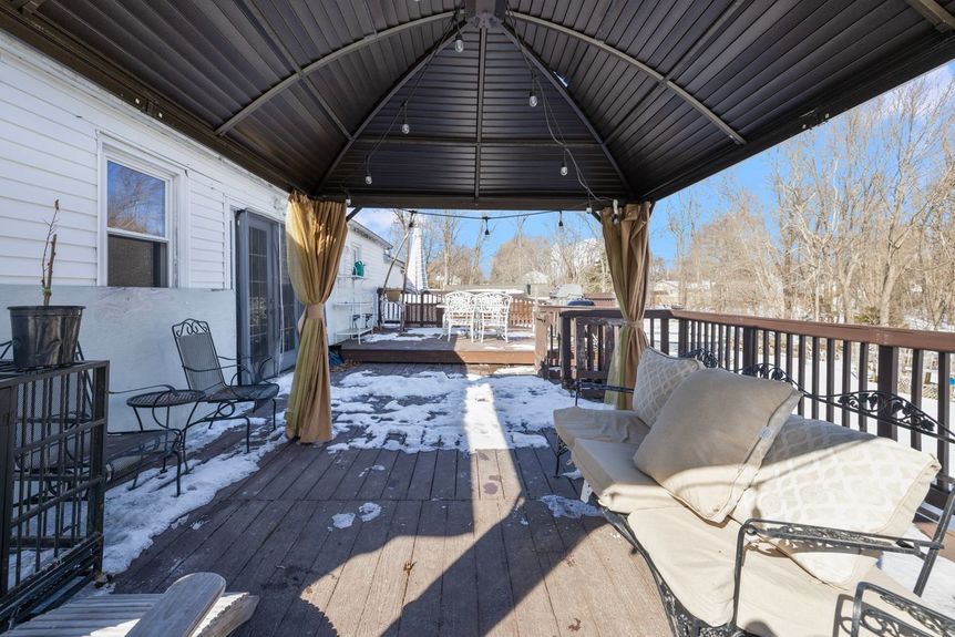 185-Pulaski-Street-West-Warwick-RI-02893-Patio-0040-Photo-by-Alexander-Parmenidez-Coldwell-Banker-Realty