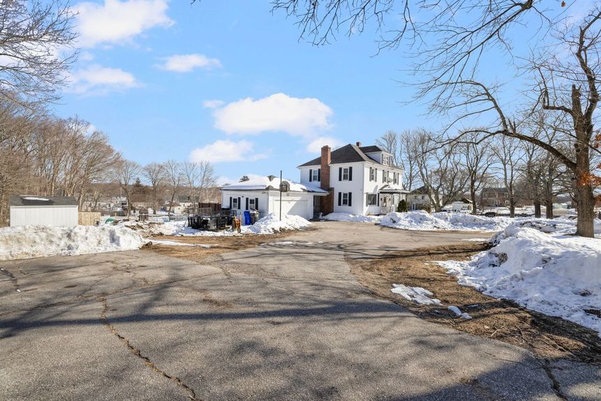 185-Pulaski-Street-West-Warwick-RI-02893-Side-exterior-0044-Photo-by-Alexander-Parmenidez-Coldwell-Banker-Realty