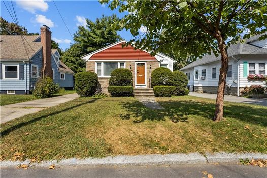 37 Homefield Avenue, Providence, RI 02908