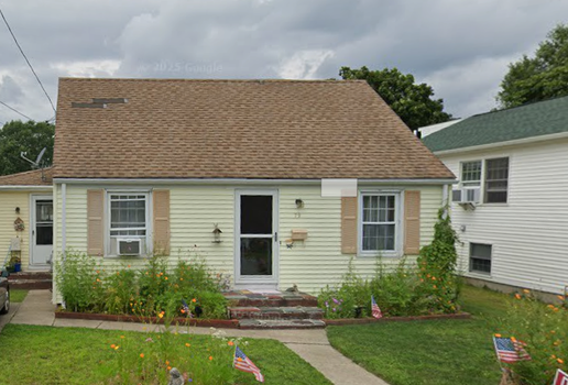 79 Arcadia Ave, Cranston, RI 02905