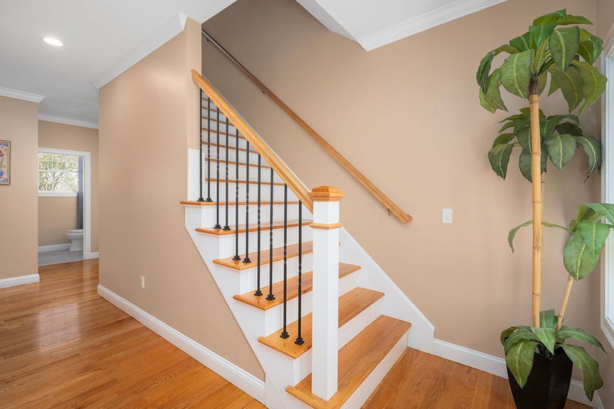 14-Dover-Ave-Lincoln-RI-Detail-012-Photo-by-Alexander-Parmenidez-Coldwell-Banker-Realty