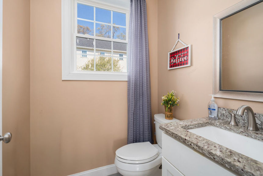 14-Dover-Ave-Lincoln-RI-Half-Bathroom-014-Photo-by-Alexander-Parmenidez-Coldwell-Banker-Realty