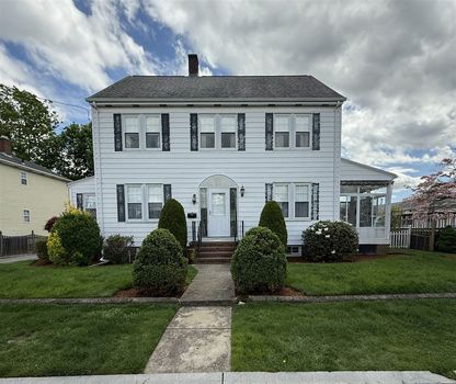 24 Bel Air Dr, North Providence, RI 02911