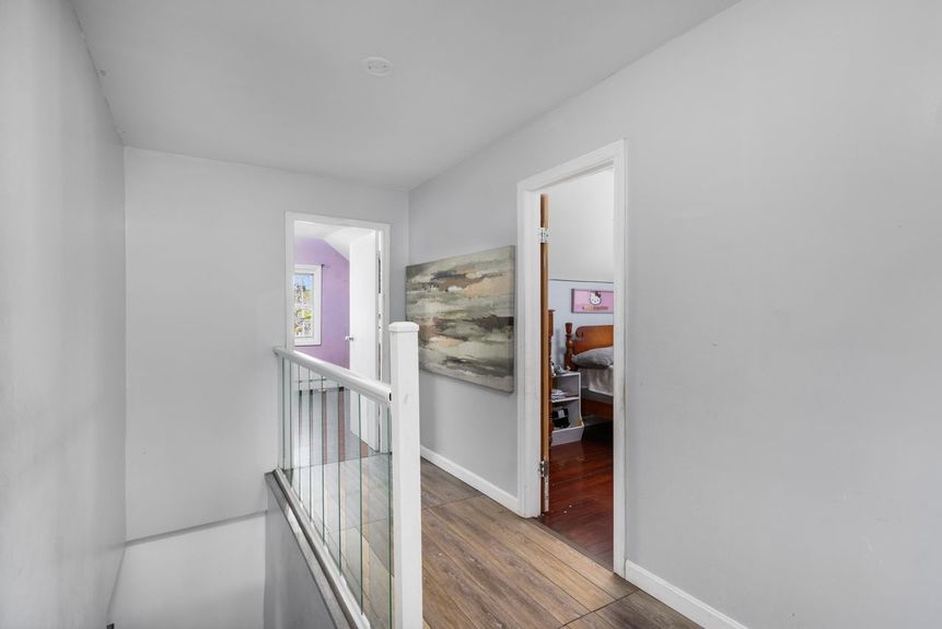 53-Carolina-Ave-Providence-RI-Bonus-Room-018-Photo-by-Alexander-Parmenidez-Coldwell-Banker-Realty