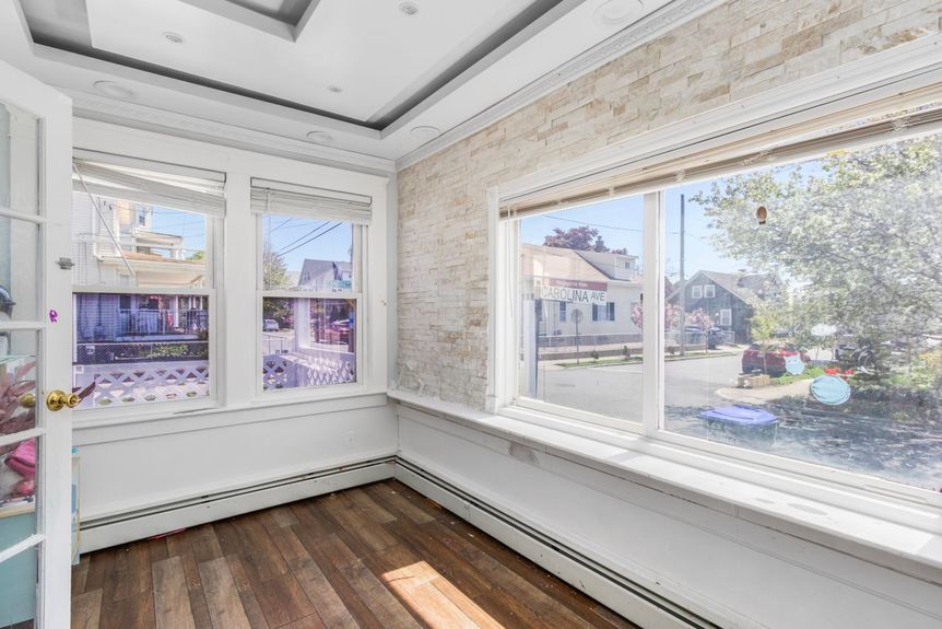 53-Carolina-Ave-Providence-RI-Family-Room-006-Photo-by-Alexander-Parmenidez-Coldwell-Banker-Realty