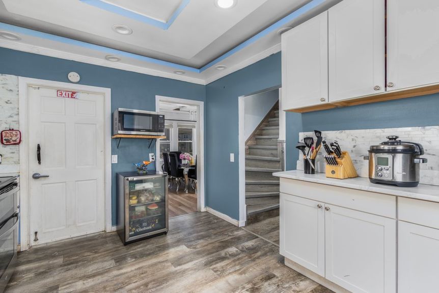 53-Carolina-Ave-Providence-RI-Kitchen-011-Photo-by-Alexander-Parmenidez-Coldwell-Banker-Realty