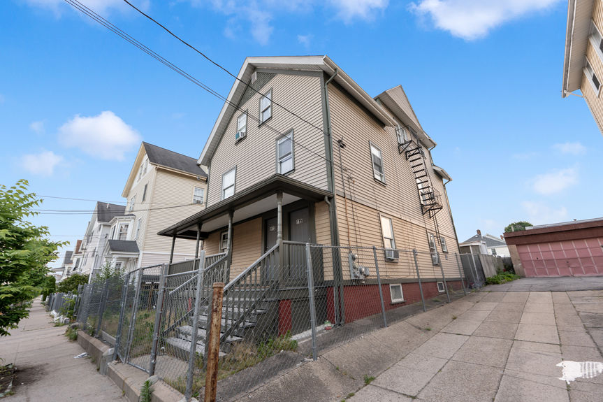113-Summer-St-Central-Falls-RI-Side-Exterior-013-Photo-by-Alexander-Parmenidez-Coldwell-Banker-Realty