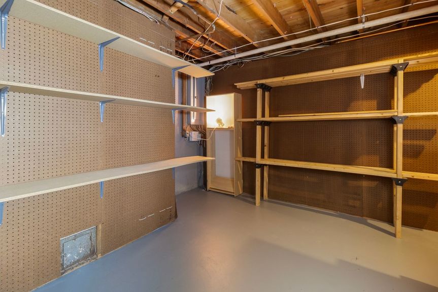 Basement at 15 Williams Road, Smithfield, RI, listed by Alexander Parmenidez, Coldwell Banker Realty.