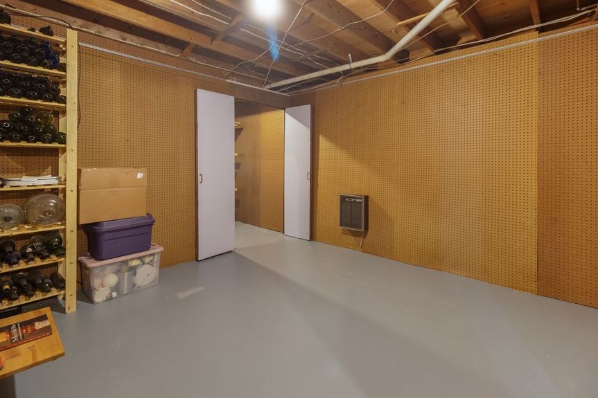 Basement at 15 Williams Road, Smithfield, RI, listed by Alexander Parmenidez, Coldwell Banker Realty.
