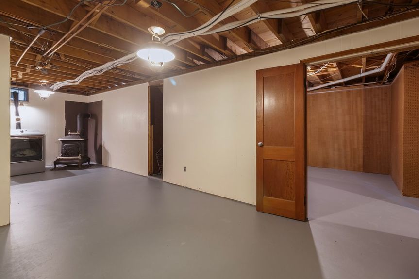 Basement at 15 Williams Road, Smithfield, RI, listed by Alexander Parmenidez, Coldwell Banker Realty.