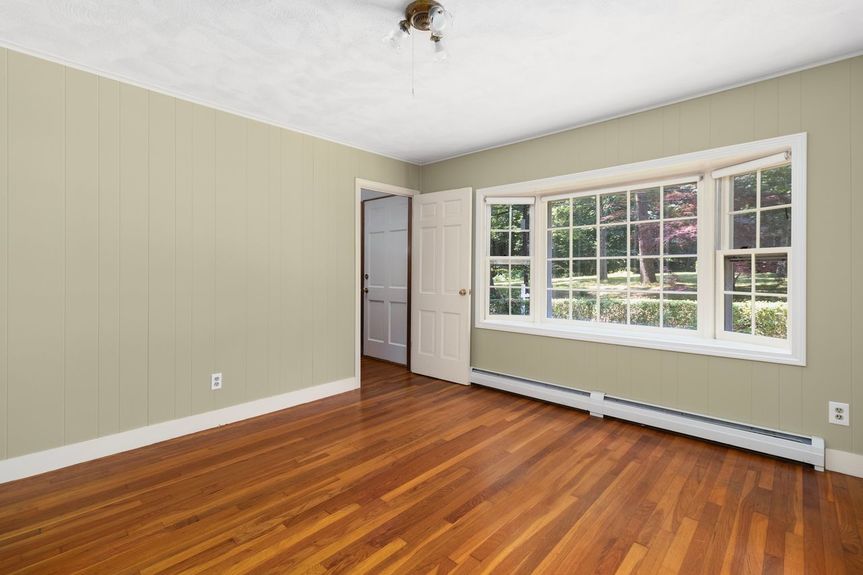 Sunroom at 15 Williams Road, Smithfield, RI, listed by Alexander Parmenidez, Coldwell Banker Realty.