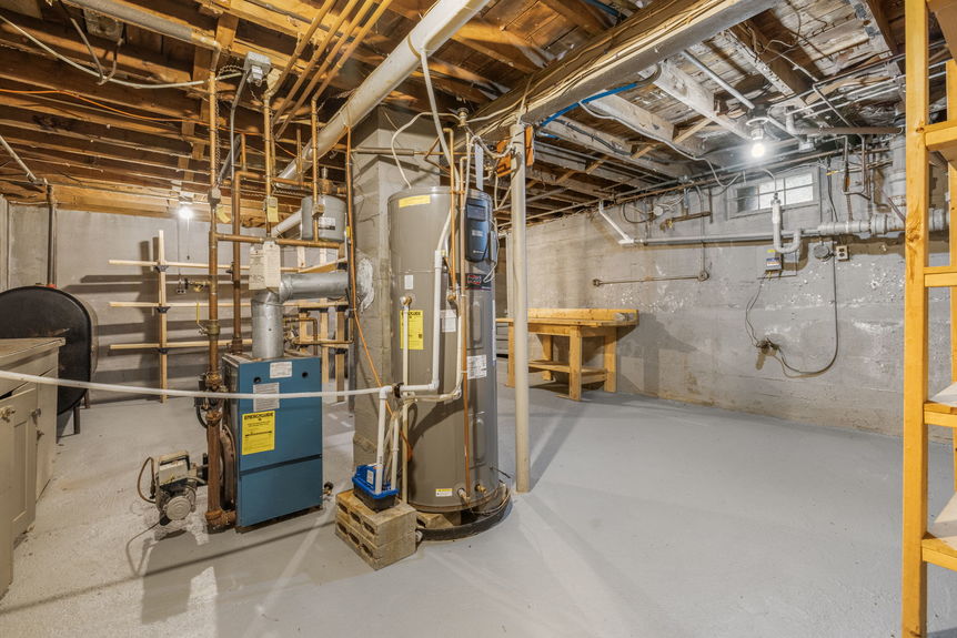 Basement at 15 Williams Rd, Smithfield RI, listed by Alexander Parmenidez, Coldwell Banker Realty.