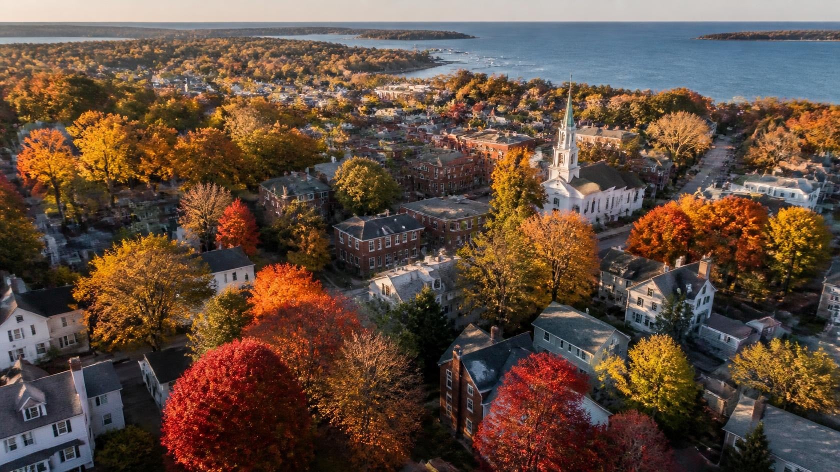 Es el Otoño un Buen Momento para Comprar una Casa en Rhode Island Alex Parmenidez