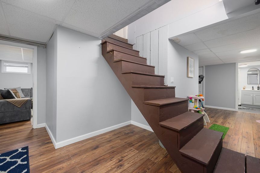 Basement at 122 Oriole Avenue, listed by Alexander Parmenidez, Coldwell Banker Realty.