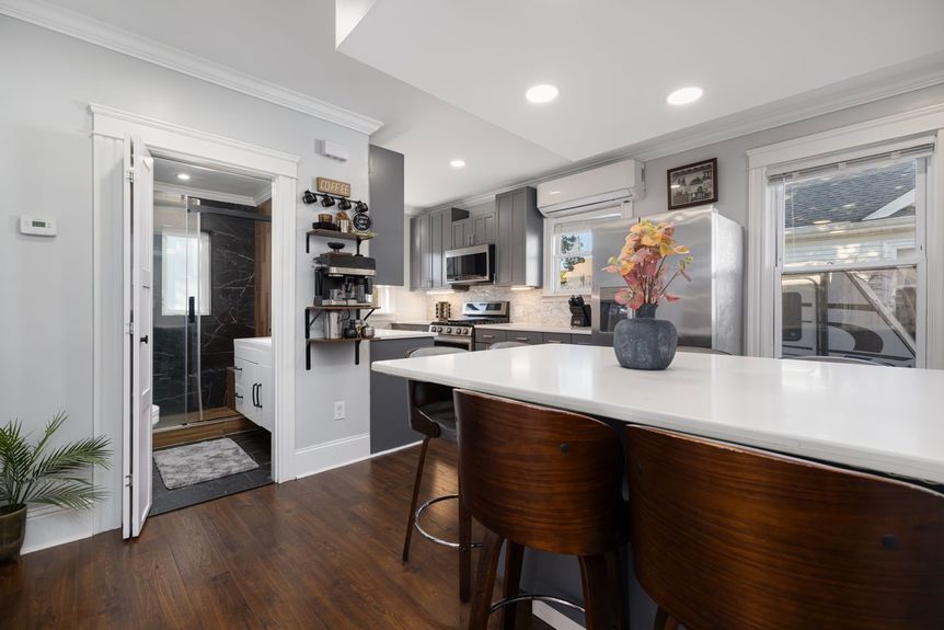 Kitchen at 122 Oriole Avenue, listed by Alexander Parmenidez, Coldwell Banker Realty.