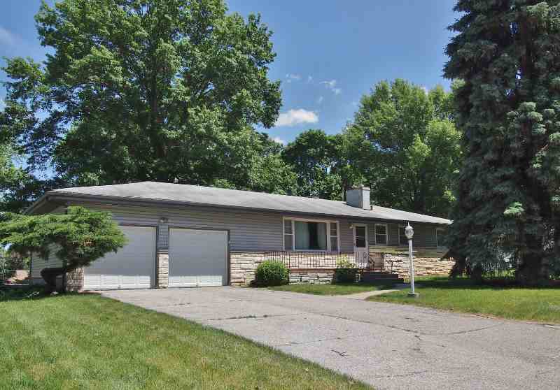 Ranch one level homes for sale in omaha