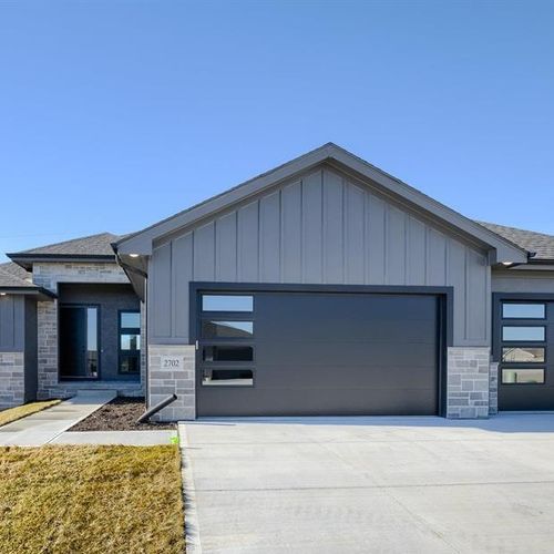 🏡 Weekly Omaha Hot Sheet – Best New Listings and Coming Soon Homes Around $300K | April 2025