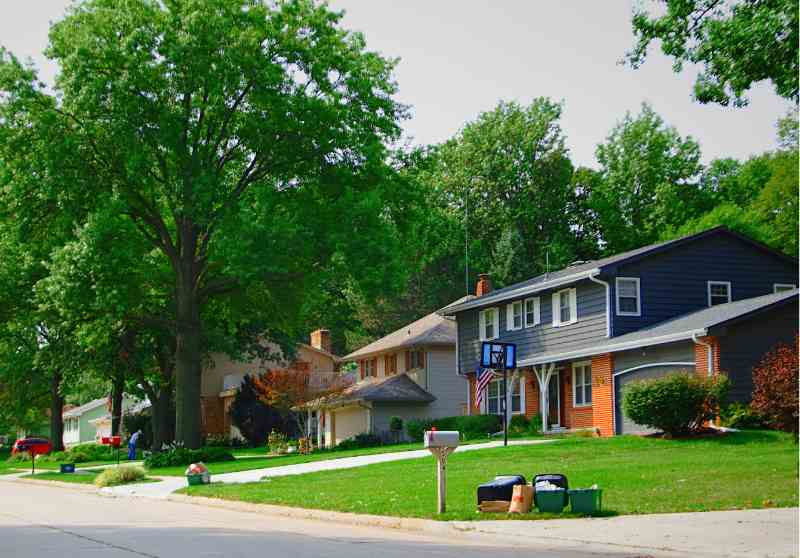 Brian Carlin Nebraska Realty Milllard Omaha neighborhood streetscape