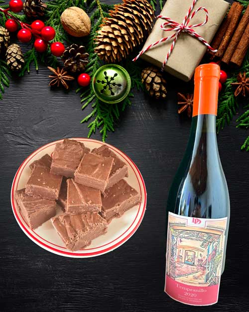 WINE-FUDGE-WITH-BACKGROUND