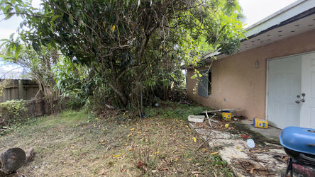 Real Hodge 14535 SW 106th Ct, Miami FL 33176-3