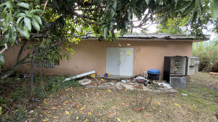 Real Hodge 14535 SW 106th Ct, Miami FL 33176-4